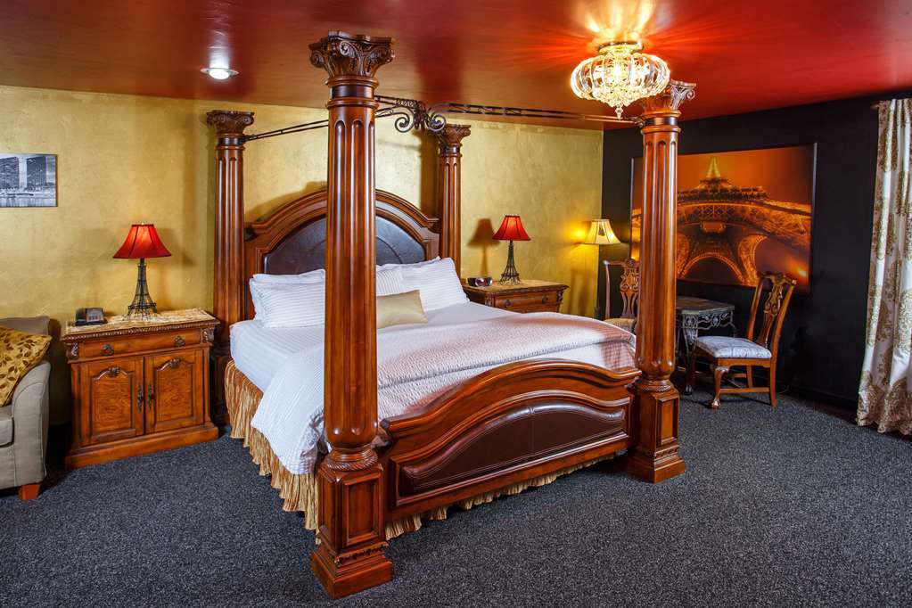 Hotel J Bay